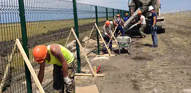 Монтаж ограждения на объекте