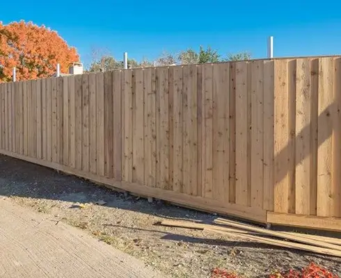 Деревянный забор